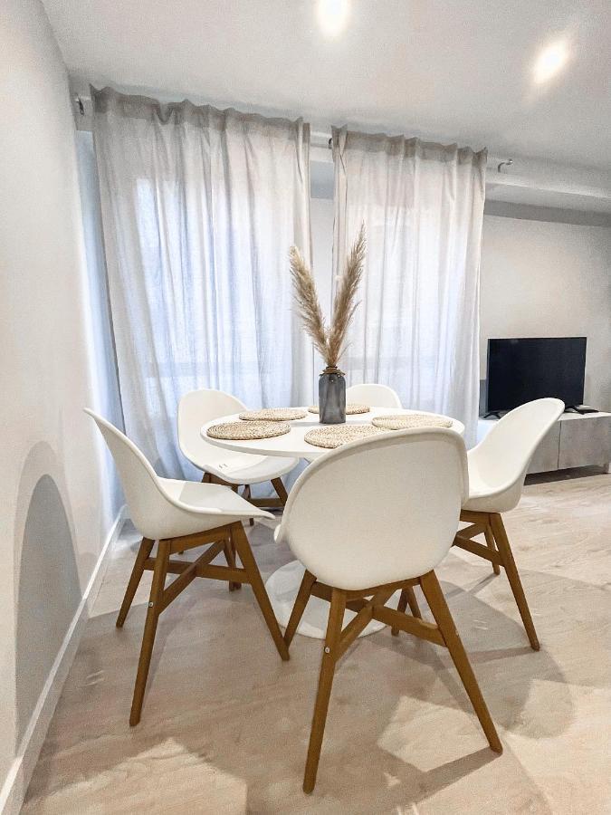 Vtz El Balcon De Plaza Sas Apartment Zaragoza Ngoại thất bức ảnh